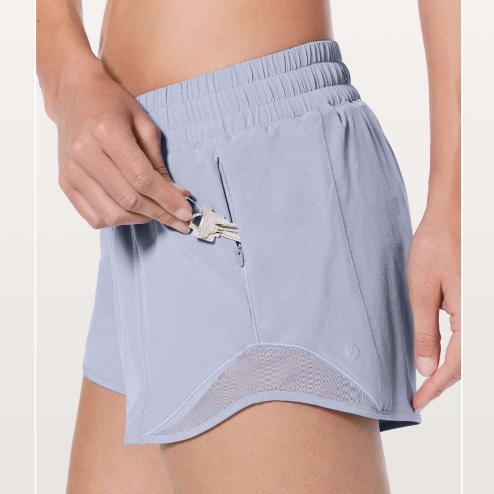 Lululemon Hotty Hot Shorts 4”